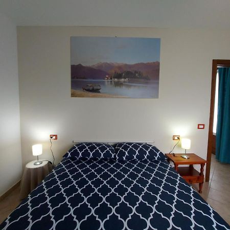La Casa Delle Camelie Villa Stresa Bagian luar foto